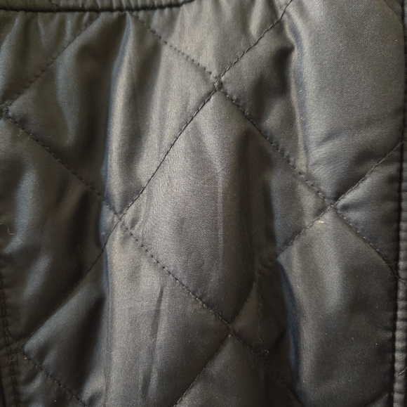 LIKE NEW Women's Columbia Navy Winter Jacket - Picture 3 of 6